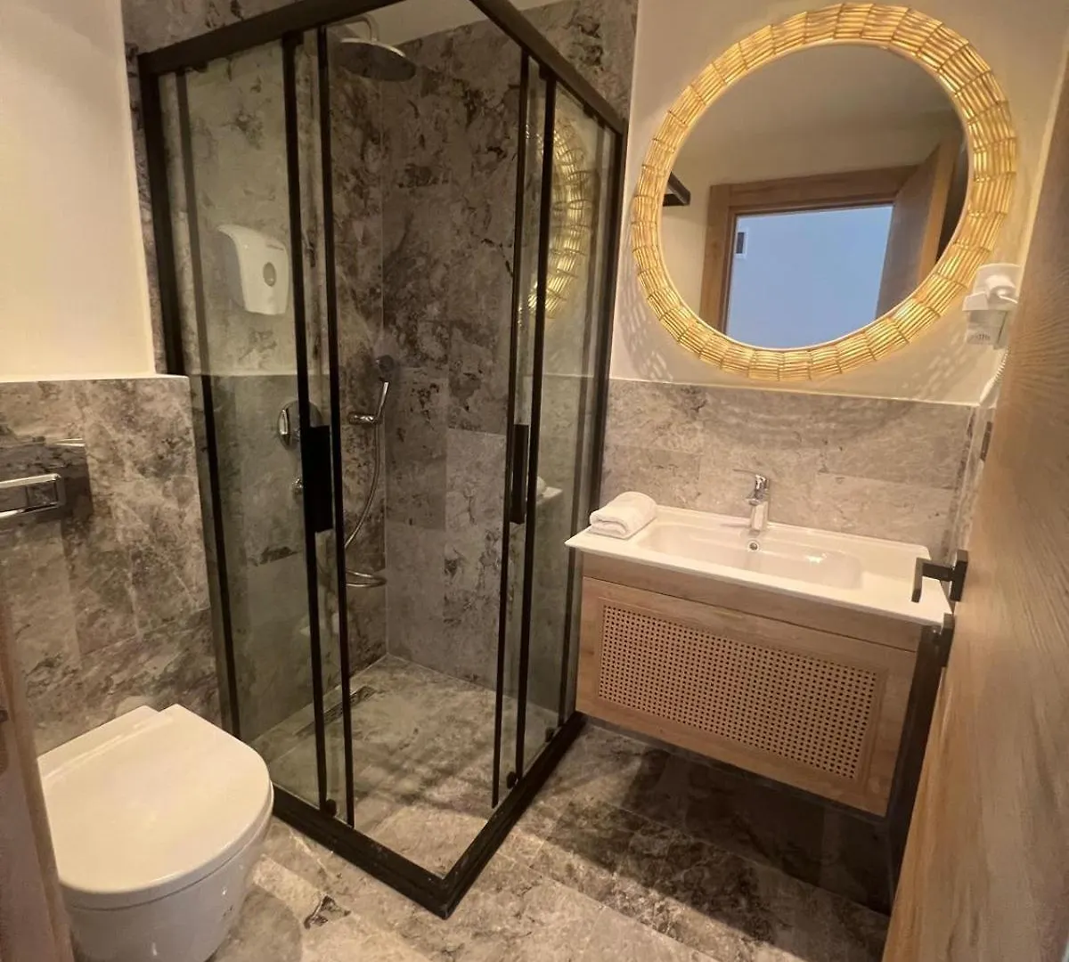 Ciftlique Alize Hotel Cesme